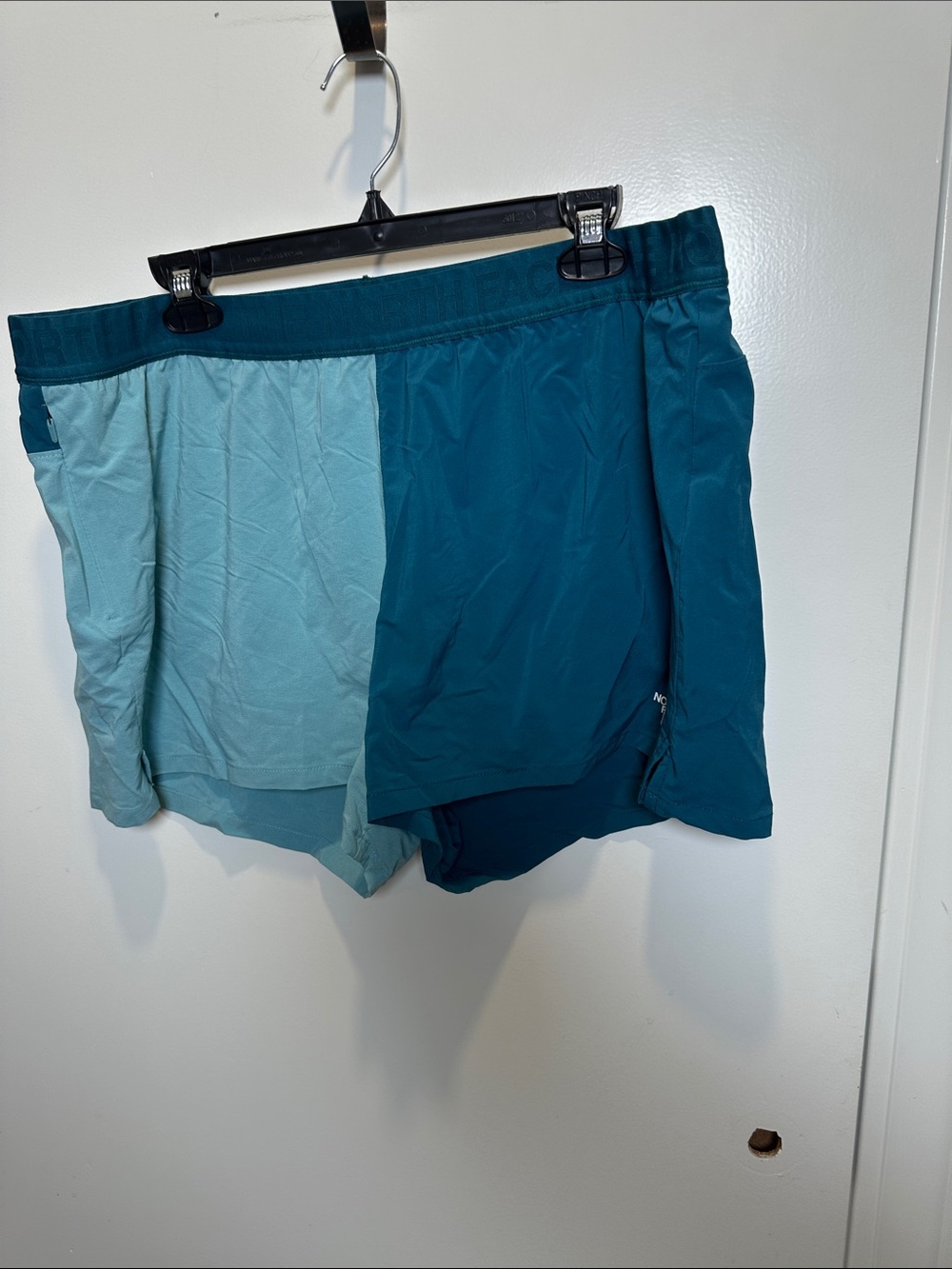 The North Face Women's Two-Tone Teal Running Shorts (61)